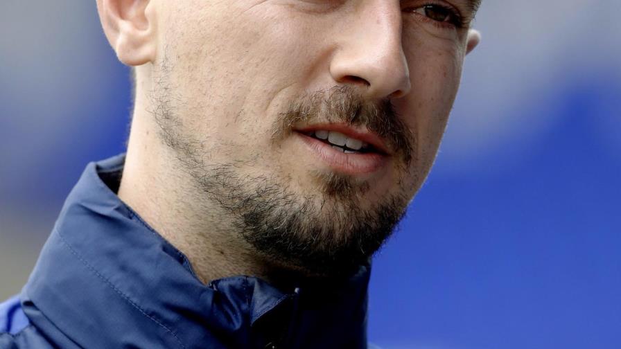 Cesado el seleccionador femenino inglés, acusado de racismo y acoso