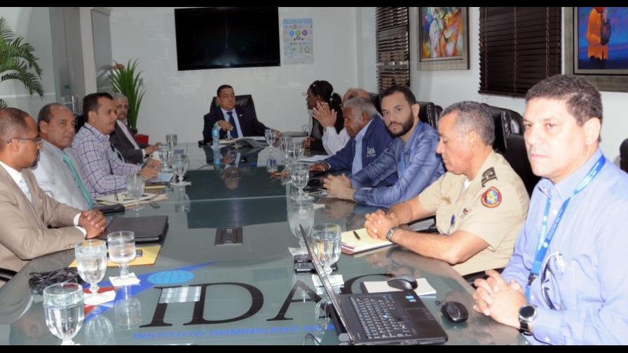 IDAC activa su equipo de emergencia y hace llamado al sector aeronáutico por María IDAC activa su equipo de emergencia y hace llamado al sector aeronáutico por María