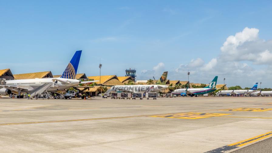 Aeropuerto Internacional de Punta Cana reanuda operaciones Aeropuerto Internacional de Punta Cana reanuda operaciones