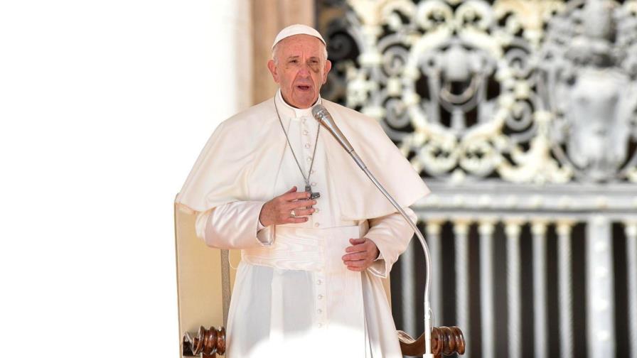 El papa anuncia que no habrá recursos ni concederá gracia a curas pederastas