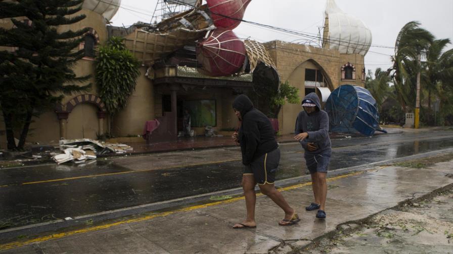 Adompretur desmiente versión de la agencia Reuters sobre el impacto de huracán María
