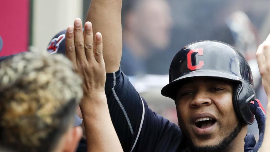 VÍDEO: Encarnación llega a 37 jonrones y 98 vueltas remolcadas