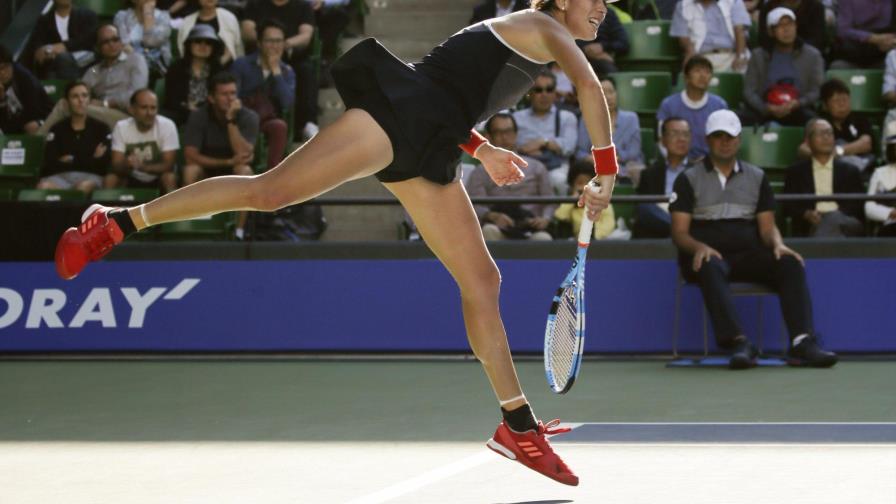 Muguruza perdió de Wozniacki en Tokio; la ganadora pasó a la final