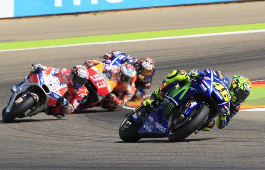 Los españoles invadieron el podio en MotoGP de Aragón