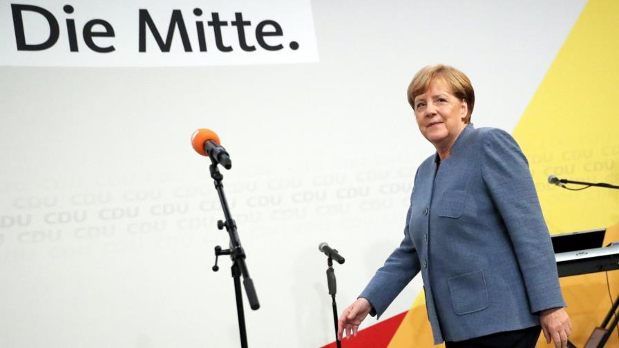 Resultados parciales confirman victoria de Merkel y empuje de ultraderecha en Alemania