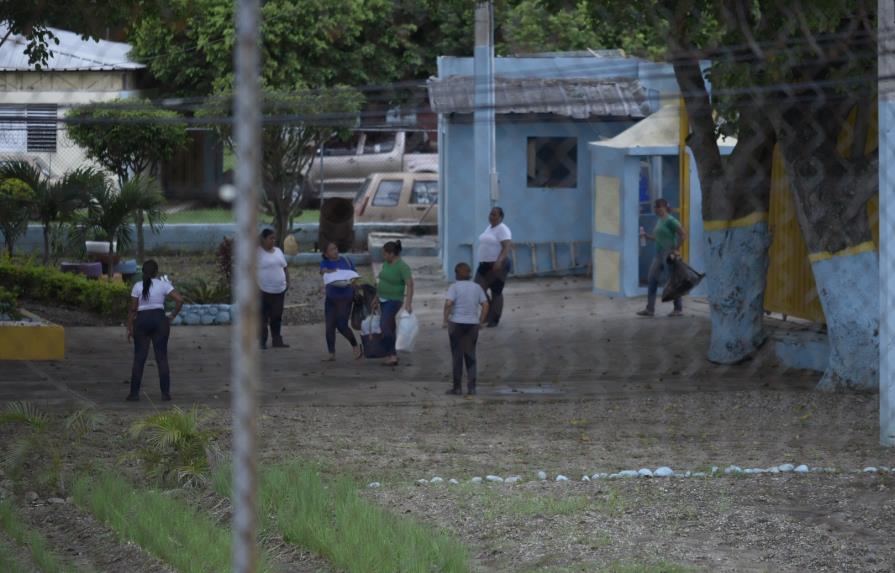 Retornan a cárcel de Rafey internas trasladadas por huracán María