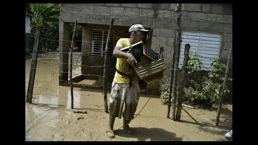 Comunidades aisladas por inundaciones en el Bajo Yuna Comunidades aisladas por inundaciones en el Bajo Yuna
