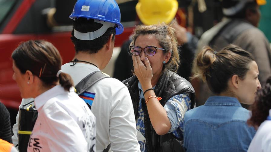 Incertidumbre aflige a familias de personas desaparecidas por sismo en México 