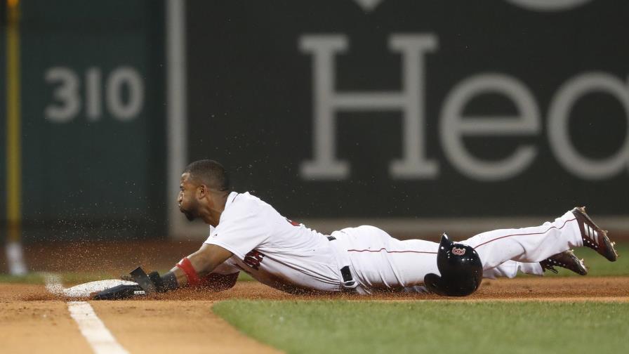 Los Medias Rojas pierden a Eduardo Núñez, cuya rodilla empeora 