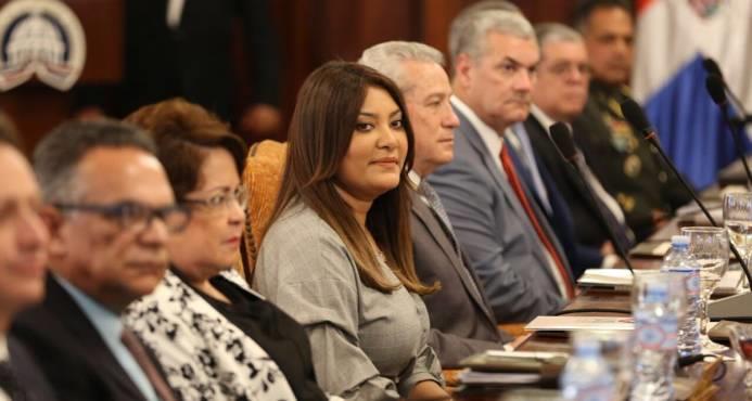 Consejo de Ministros aprueba Presupuesto de 2018 por 814,821 millones de pesos 
