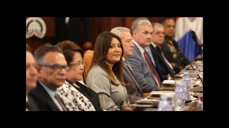 Consejo de Ministros aprueba Presupuesto de 2018 por 814,821 millones de pesos Consejo de Ministros aprueba Presupuesto de 2018 por 814,821 millones de pesos