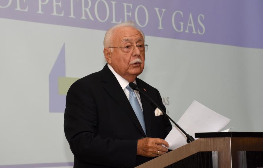 Energía y Minas licitará bloques de petróleo y gas; presenta modelo fiscal