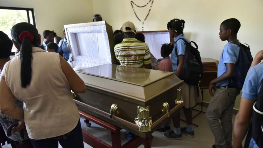 Una de las víctimas en Sabana Grande de Boyá estaba embarazada e iba a sorprender al esposo con la noticia Una de las víctimas en Sabana Grande de Boyá estaba embarazada e iba a sorprender al esposo con la noticia