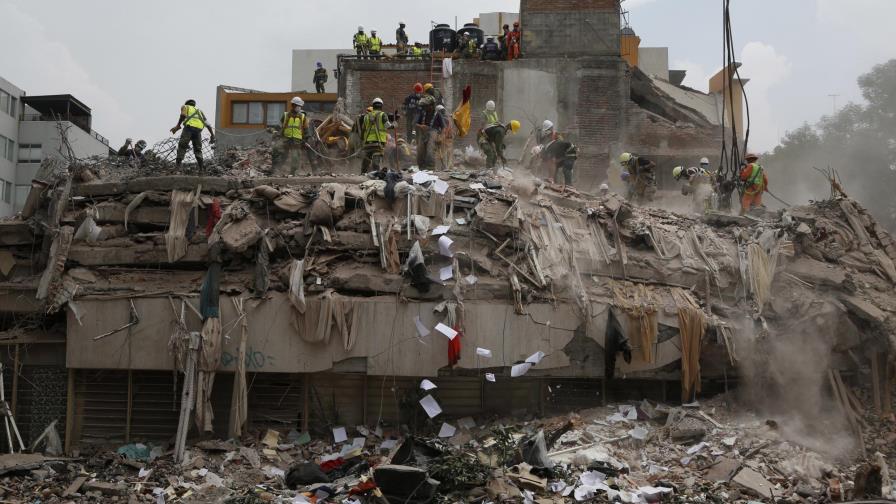 Víctimas mortales de terremoto en México ascienden a 333 Víctimas mortales de terremoto en México ascienden a 333