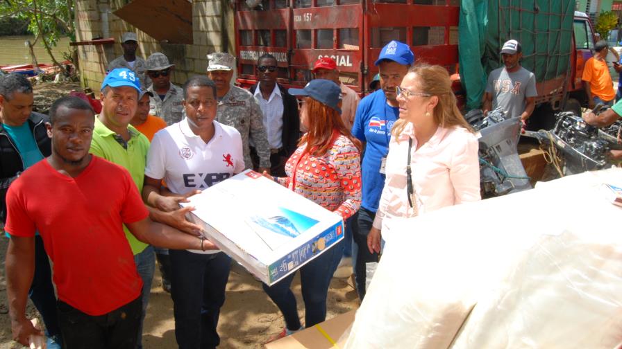 Plan Social inicia entrega de electrodomésticos a familias afectadas por huracán María