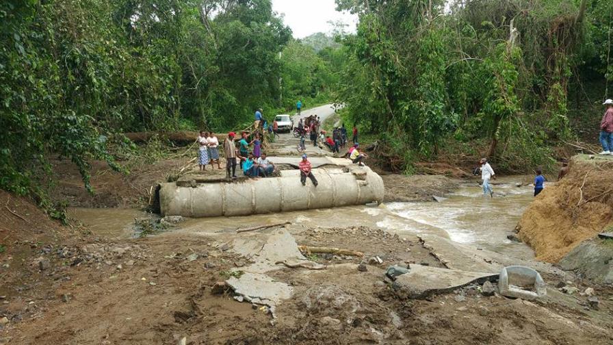 El Seibo espera ayuda del Gobierno después del huracán María El Seibo espera ayuda del Gobierno después del huracán María