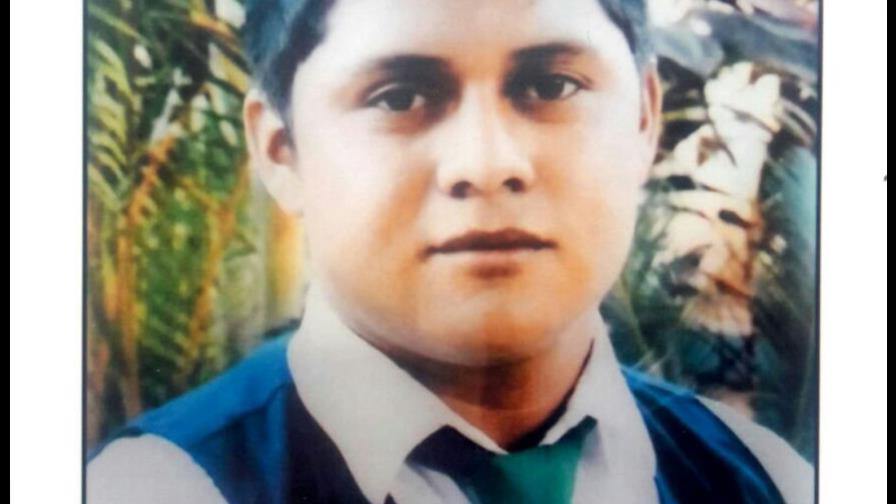 AI: Ayotzinapa será la “mentira histórica” que marcará gestión de Peña Nieto