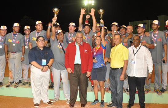 Federados internacionales ponderan montaje Panam de softbol
