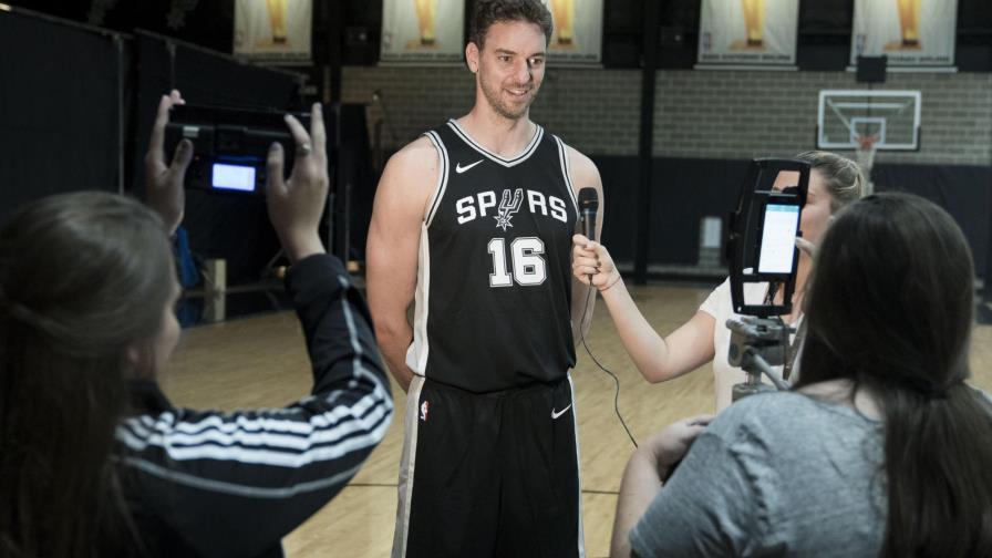 Pau Gasol: “Llego para ser mejor que la pasada temporada al igual que Spurs”