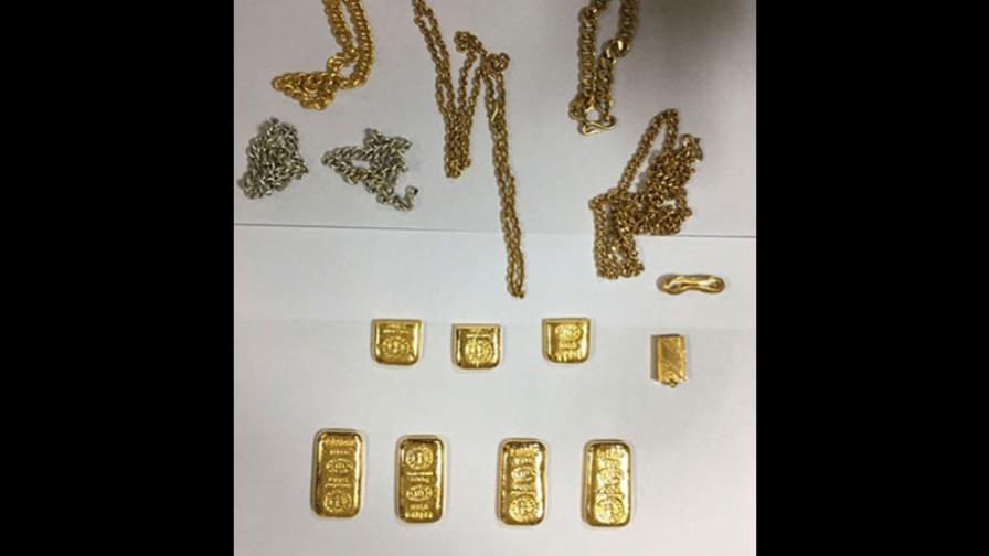 Detienen a hombre que llevaba un kilo de oro en el recto Detienen a hombre que llevaba un kilo de oro en el recto