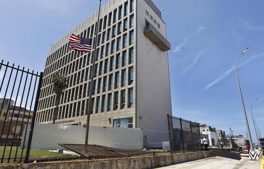EEUU suspende emisión de visados en Cuba y pide a estadounidenses no viajar a ese país
