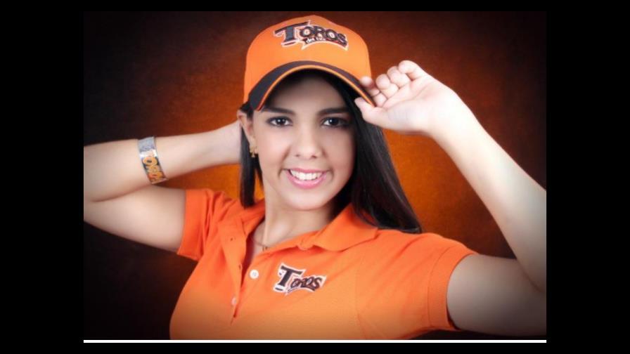 Los Toros presentan a Linette Rodríguez Mendoza como su madrina