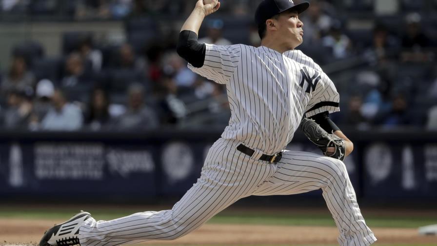 Tanaka poncho a 15 y Yanquis blanquean a Toronto Tanaka poncho a 15 y Yanquis blanquean a Toronto