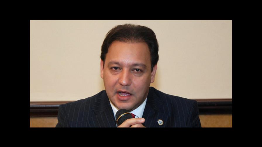 Se inhibe jueza en caso Abel Martínez y Esteban Rosario por vínculos de amistad con el alcalde 