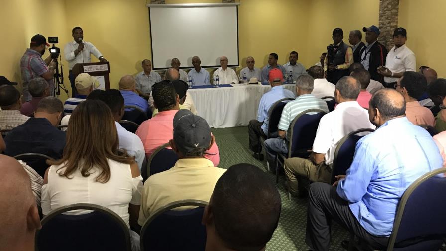 Hipólito Mejía exige al gobierno asumir pérdidas de productores agrícolas por huracán