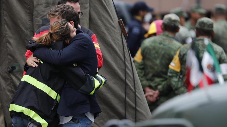 Adrián y Darío, una pareja con grandes sueños truncados por sismo en México 