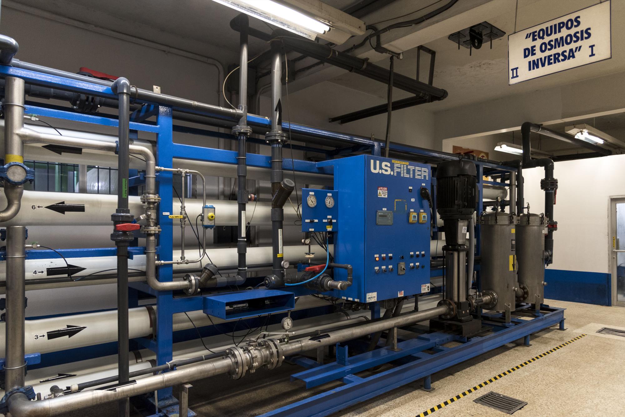 Equipos de ósmosis inversa de Agua Crystal.