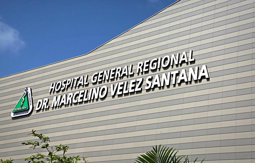 Trasladan a otros hospitales pacientes del Marcelino Vélez por un “apagón”