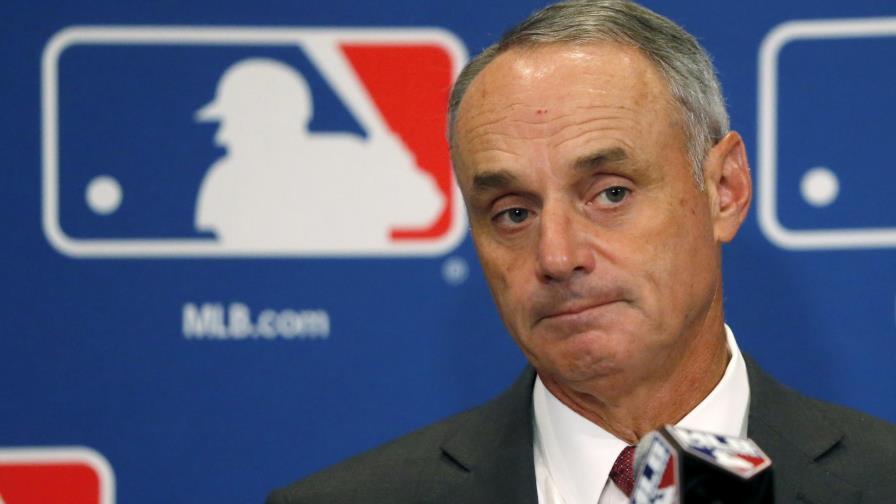 El comisionado de las Grandes Ligas confía en acuerdo para abreviar juegos 