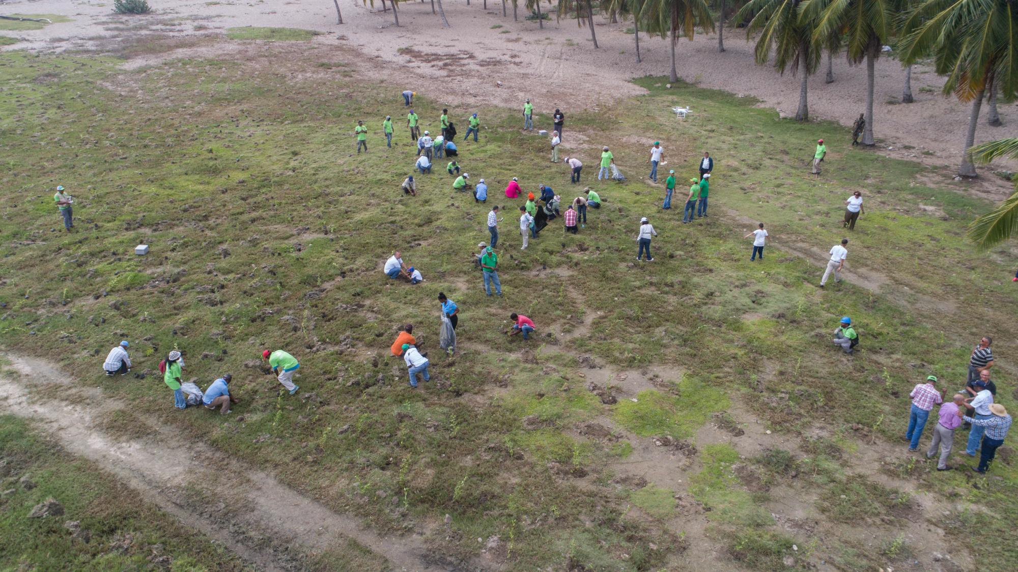 Decenas de personas participaron en la jornada.