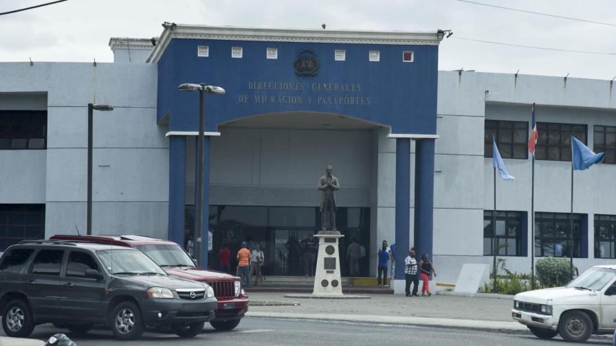 Dirección General de Migración deporta más de 9 mil extranjeros de 12 países