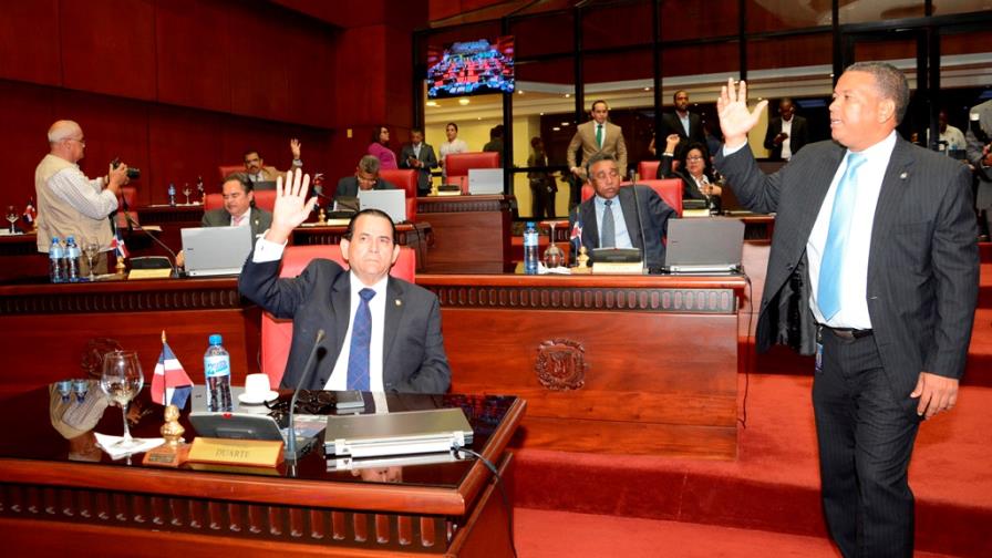 Senado aprueba en segunda lectura proyecto que modifica Ley de Mercado de Valores de RD