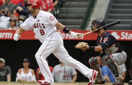 Dominicanos lideraron ofensiva en Cleveland y Seattle en la Liga Americana