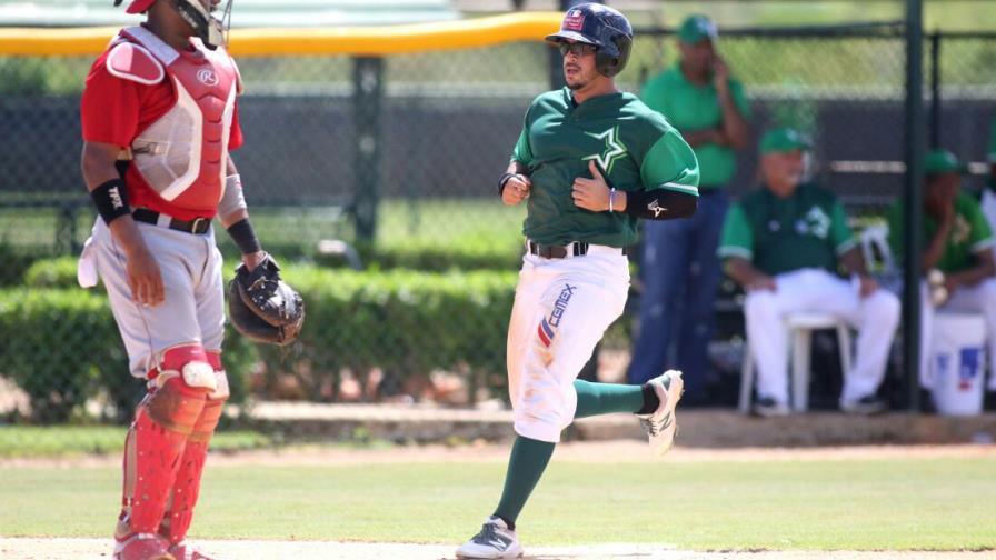 Las Estrellas ganan segundo partido en línea al Escogido