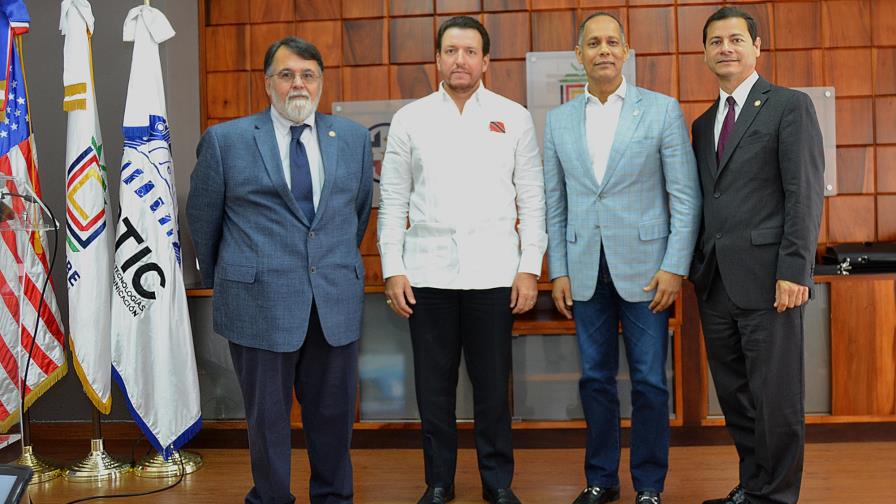 Realizan taller sobre manejo de desechos eléctricos y electrónicos