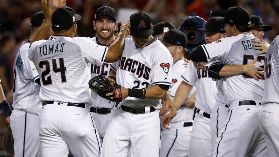 Coach de Diamondbacks se disculpa por uso de Apple Watch 