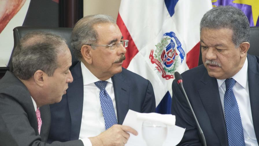 Cinco juristas para componer una relación de odio y amor en el PLD