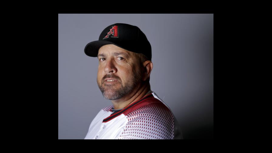 Grandes Ligas multa a Prieto y a Diamondbacks por uso de Apple Watch 