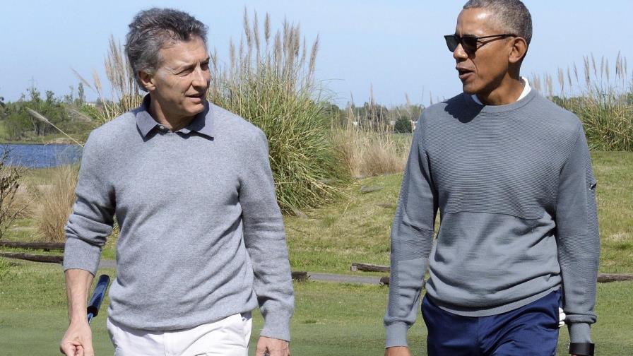 Obama juega golf con Macri durante visita a Argentina 