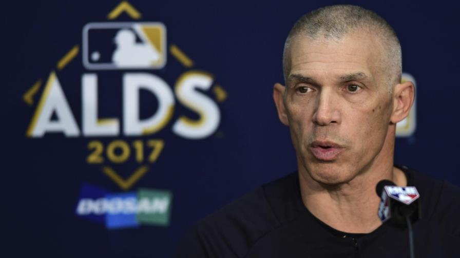 Manager de los Yankees asume responsabilidad por ‘error horrible