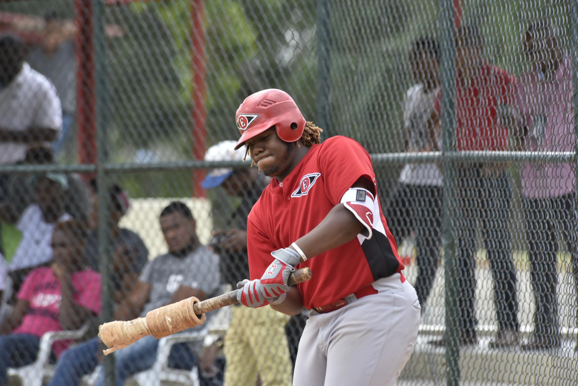 Vladimir Guerrero Jr. debutará en la pelota dominicana en la temporada del 2017-20018.