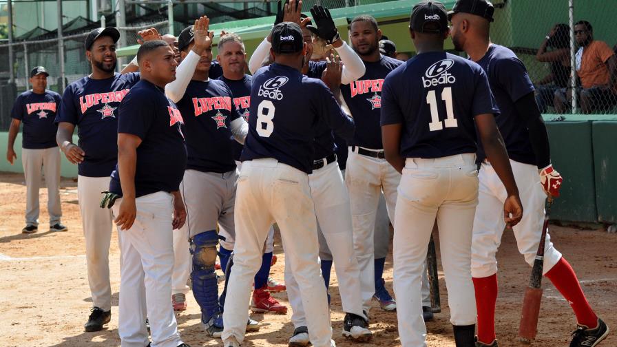 Manlio gana; Cementera y Mellos campeones divisiones 3 y 4 de sóftbol del Distrito Nacional