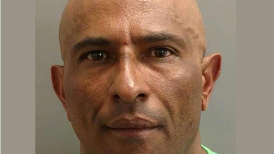 Condenan a 18 meses de prisión a dominicano por suplantar identidad de un muerto 