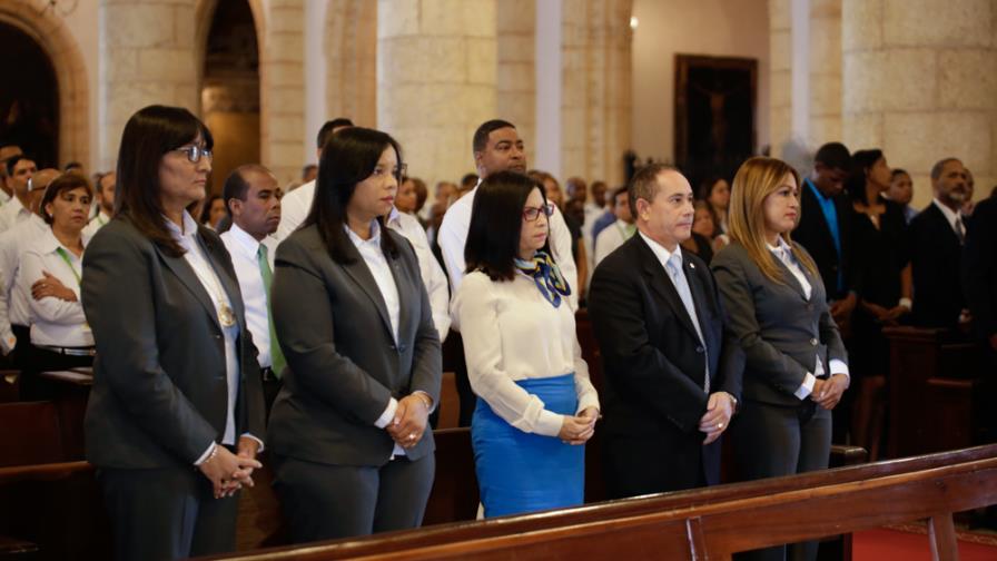 Banca Solidaria dice que libera a muchas víctimas de prestamistas usureros Banca Solidaria dice que libera a muchas víctimas de prestamistas usureros