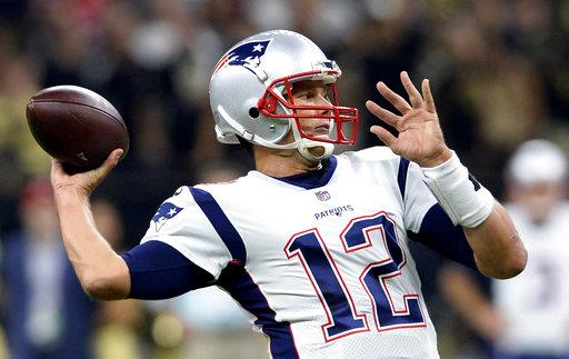 Tom Brady dice que no hay que temer por lesión en su hombro 