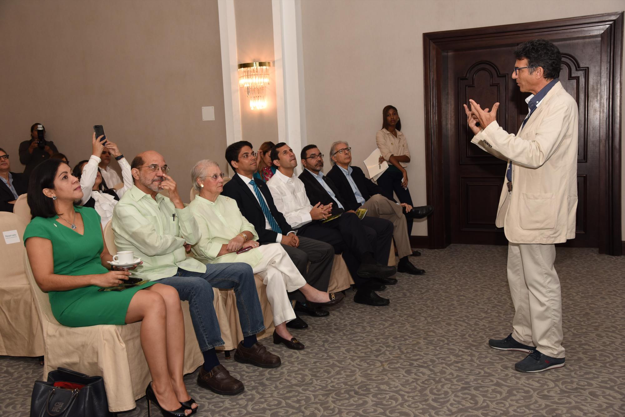 El consultor italiano, especializado en manejo de recursos hídricos, Andrea Nardini